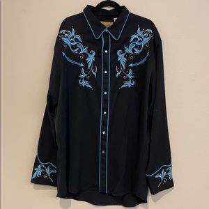 Legends Embroidered Two-Tone Leaf Western Show